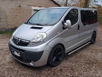 Gebraucht Opel Vivaro 114 PS (83 kW) 2008 Silber Van / Kleinbus