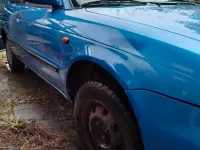 Usata Suzuki Baleno 85 CV (62 kW) 2001 Blu Utilitaria