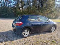 gebraucht Toyota Auris Hybrid Life 1,8-l-VVT-i Life