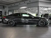 Gebraucht Mercedes 220 AMG 197 PS (144 kW) 2025 Schwarzlack obsidianschwarz (metallic) Coupé