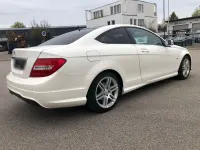 Gebraucht Mercedes C180 156 PS (114 kW) 2011 Weiß Coupé
