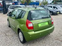 Gebraucht Citroën C2 60 PS (44 kW) 2007 Grün Kleinwagen