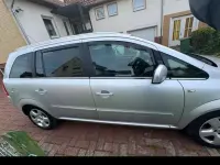 Gebraucht Opel Zafira 125 PS (91 kW) 2010 Silber Van / Kleinbus