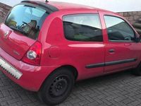 Gebraucht Renault Clio II Campus 58 PS (42 kW) 2011 Rot Kleinwagen