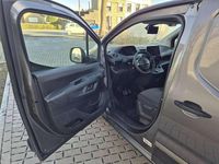 Gebraucht Peugeot Partner S 131 PS (96 kW) 2019 Grau Van / Kleinbus