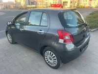 Gebraucht Toyota Yaris Life 90 PS (66 kW) 2010 Grau Kleinwagen