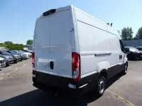 Neu Iveco Daily 158 PS (116 kW) 2026 (blanc) Van