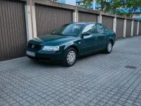 Gebraucht VW Passat 90 PS (66 kW) 1998 Grün Limousine