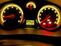 Gebraucht Opel Corsa Selection 60 PS (44 kW) 2009 Rot Kleinwagen