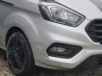Gebraucht Ford Transit Custom 170 PS (125 kW) 2020 Silber Van / Kleinbus