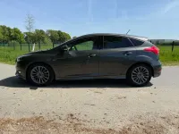 Gebraucht Ford Focus ST-Line 140 PS (102 kW) 2018 Grau Limousine