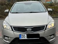 Gebraucht Kia Ceed Spirit 128 PS (94 kW) 2012 Kleinwagen