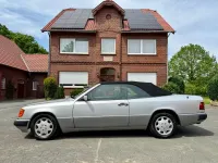 Gebraucht Mercedes 300 220 PS (161 kW) 1993 Silber Cabrio
