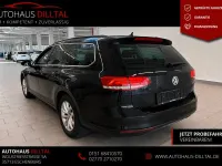 Gebraucht VW Passat Comfortline 150 PS (110 kW) 2018 Schwarz Kombi