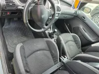 Gebraucht Peugeot 206 65 PS (47 kW) 2006 Schwarz Kleinwagen