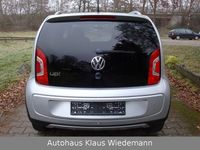 Gebraucht VW up! 75 PS (55 kW) 2016 Reflex  silber Kleinwagen
