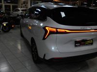 Neu DFSK Forthing 4 177 PS (130 kW) 2026 Weiß Van / Kleinbus