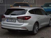 Usado Ford Focus Titanium X 125 CV (91 kW) 2024 Plateado Berlina