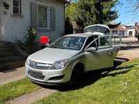 Używany Opel Astra 88 KM (64 kW) 2009 Szary Hatchback