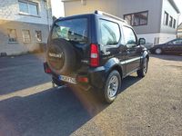 Usado Suzuki Jimny Style 86 HP (63 kW) 2012 Preto SUV