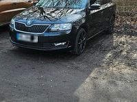 Gebraucht Skoda Rapid Ambition 95 PS (69 kW) 2019 Schwarz Kleinwagen