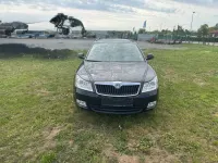Gebraucht Skoda Octavia Ambition 105 PS (77 kW) 2012 Schwarz Kombi