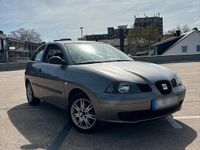 Gebraucht Seat Ibiza 64 PS (47 kW) 2004 Grau Kleinwagen