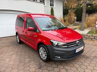 Gebraucht VW Caddy Trendline 150 PS (110 kW) 2018 Rot Van / Kleinbus
