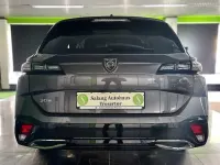 Gebraucht Peugeot 308 SW Allure 131 PS (96 kW) 2022 Grau Kombi