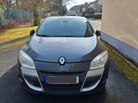Gebraucht Renault Mégane III Dynamique 131 PS (96 kW) 2010 Schwarz Coupé
