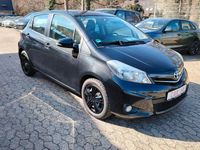 Gebraucht Toyota Yaris Edition 69 PS (50 kW) 2014 Schwarz Kleinwagen