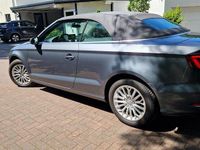 Gebraucht Audi A3 Cabriolet Ambiente 125 PS (91 kW) 2015 Grau Cabrio