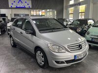 Gebraucht Mercedes B180 109 PS (80 kW) 2007 Silber Van / Kleinbus