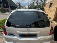 Gebraucht Opel Vectra 147 PS (108 kW) 2001 Silber Kombi