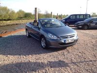 Gebraucht Peugeot 307 CC 185 PS (136 kW) 2004 Grau metallic Cabrio