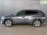 Neu Hyundai Tucson Comfort 160 PS (117 kW) 2025 Ecotronic gray / dach sc... SUV