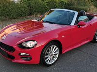 Gebraucht Fiat 124 Spider 140 PS (102 kW) 2016 Rot Cabrio
