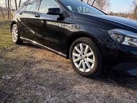 Gebraucht Mercedes A180 Edition 122 PS (89 kW) 2014 Schwarz Limousine