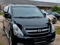 Gebraucht Hyundai H-1 125 PS (91 kW) 2011 Schwarz Van / Kleinbus