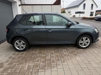 Gebraucht Skoda Fabia Ambition 95 PS (69 kW) 2020 Grau Limousine