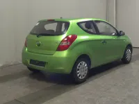 Gebraucht Hyundai i20 Classic 77 PS (56 kW) 2009 Electric green Kleinwagen