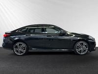 Gebraucht BMW 220 M Sport 190 PS (139 kW) 2022 Saphirschwarz metallic Limousine