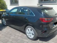 Gebraucht Kia Ceed 140 PS (102 kW) 2024 Schwarz Kleinwagen