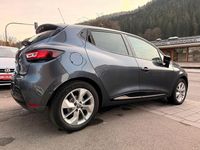 Gebraucht Renault Clio IV LIMITED 118 PS (86 kW) 2016 Grau Limousine