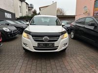 Gebraucht VW Tiguan Trendline 122 PS (89 kW) 2011 Weiß SUV