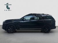 Gebraucht BMW X7 M Sport 352 PS (258 kW) 2022 Schwarz SUV