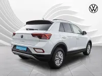 Gebraucht VW T-Roc Life 116 PS (85 kW) 2024 Pure white SUV