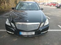 Gebraucht Mercedes E220 170 PS (125 kW) 2011 Schwarz Kombi