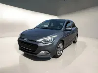 Gebraucht Hyundai i20 101 PS (74 kW) 2016 Blau Limousine