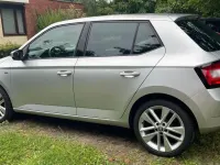 Gebraucht Skoda Fabia Ambition 75 PS (55 kW) 2017 Silber Kleinwagen